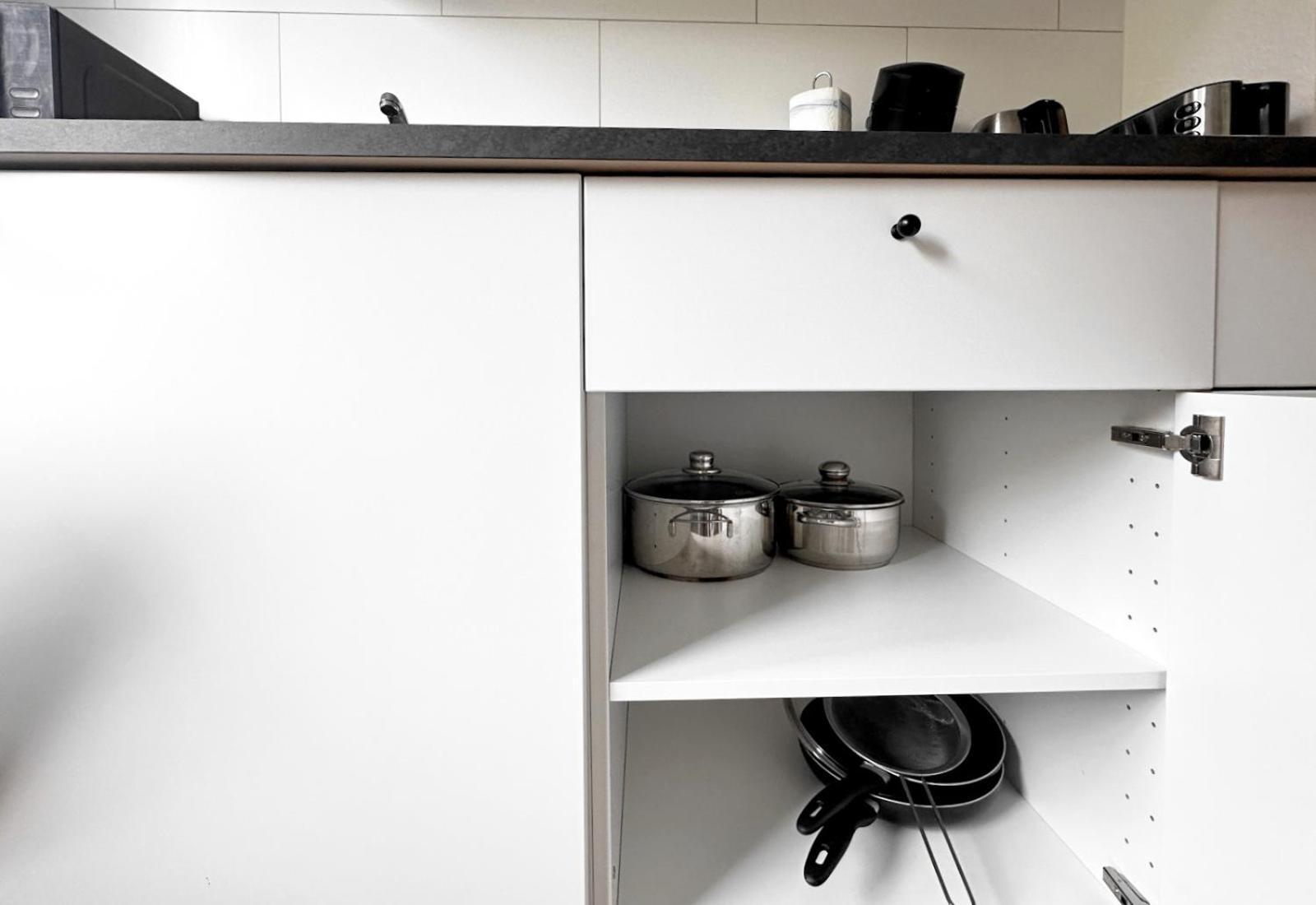 Vaz Apartments E01 Kueche, Tv, Netflix, Ca 15 Min Messe U Hbf Essen Eksteriør billede